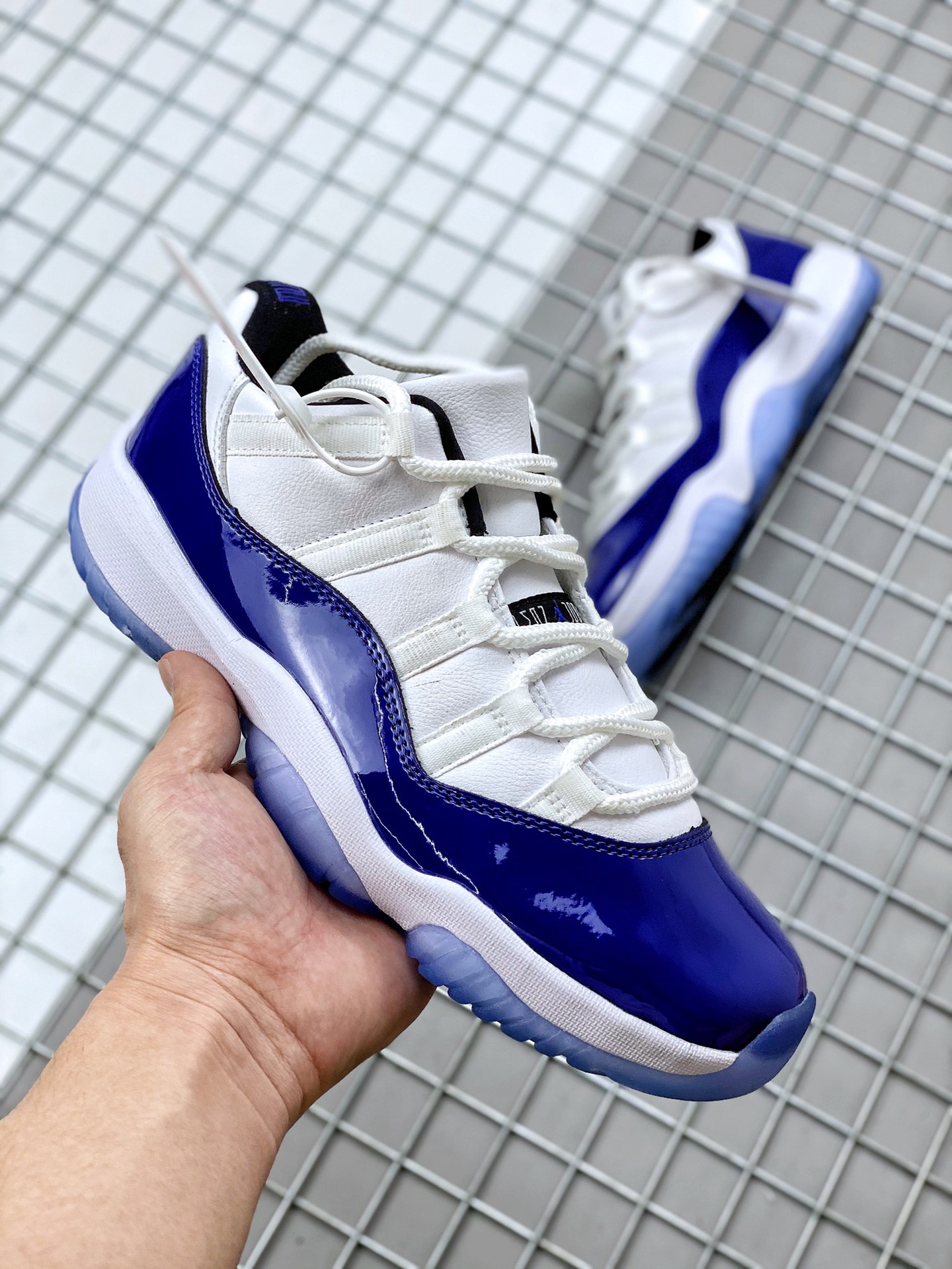 Air Jordan 11 Low WMNS Concord White Blue Shoes - Click Image to Close